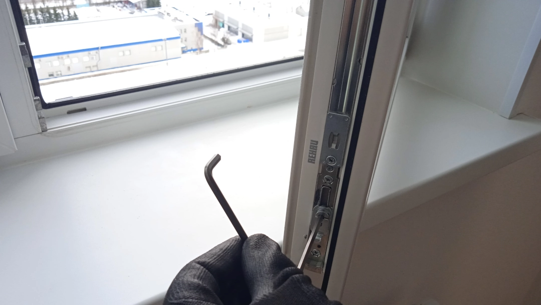 remontokonvomske-004 регулировка окон